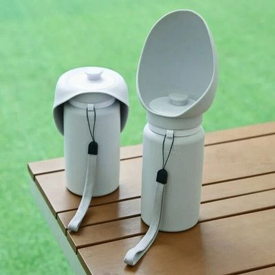 gourde-pour-chien-table