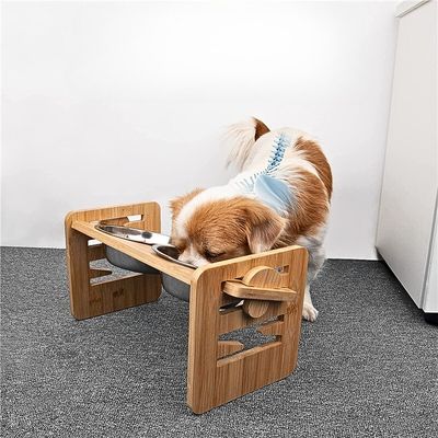 support-gamelle-pour-chien-cervicale