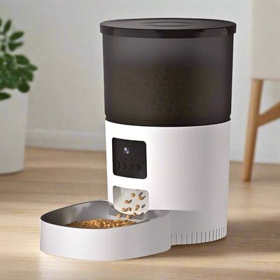 distributeur-de-croquettes-capacite