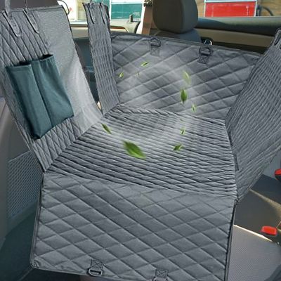 protection-voiture-chien-gris