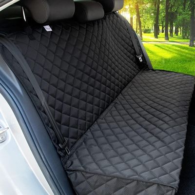 protection-voiture-chien-impermeable